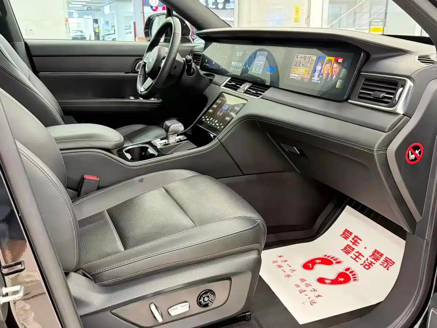 Li Auto ONE 2021 Extended Range 6-Seater — миниатюра 6
