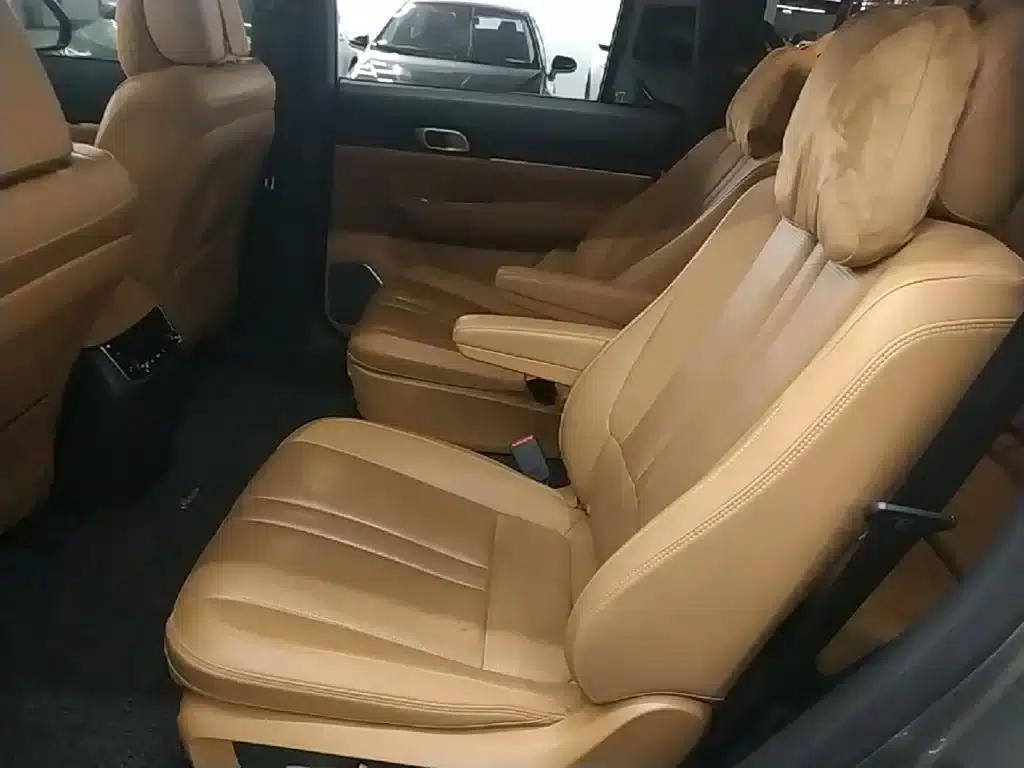 Li Auto ONE 2020 Extended Range 6-Seater — миниатюра 17