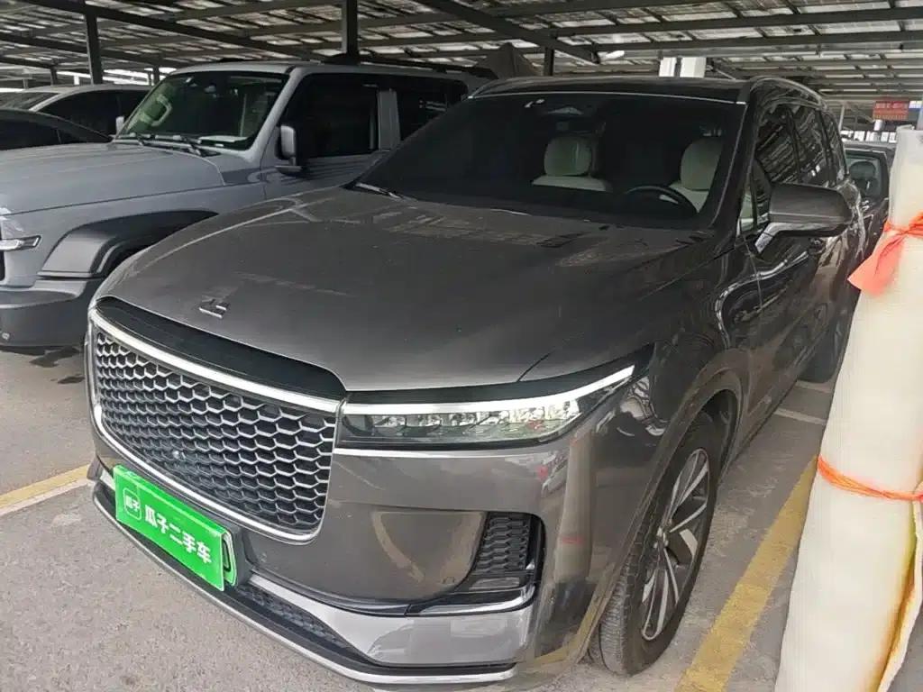Li Auto ONE 2021 Extended Range 6-Seater — миниатюра 1