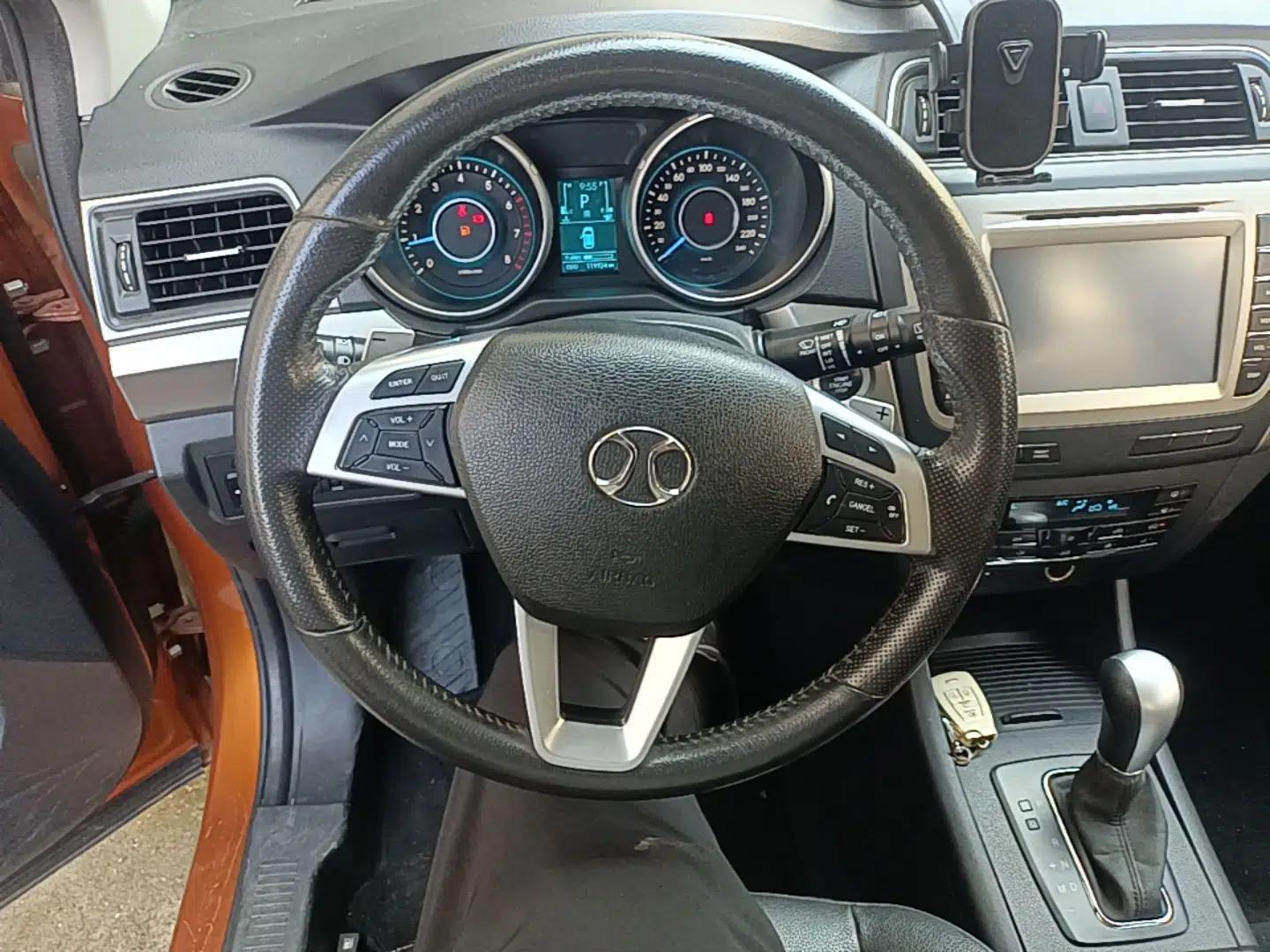 BAIC Senova X65 2015 2.0T Automatic Elite Model — миниатюра 13