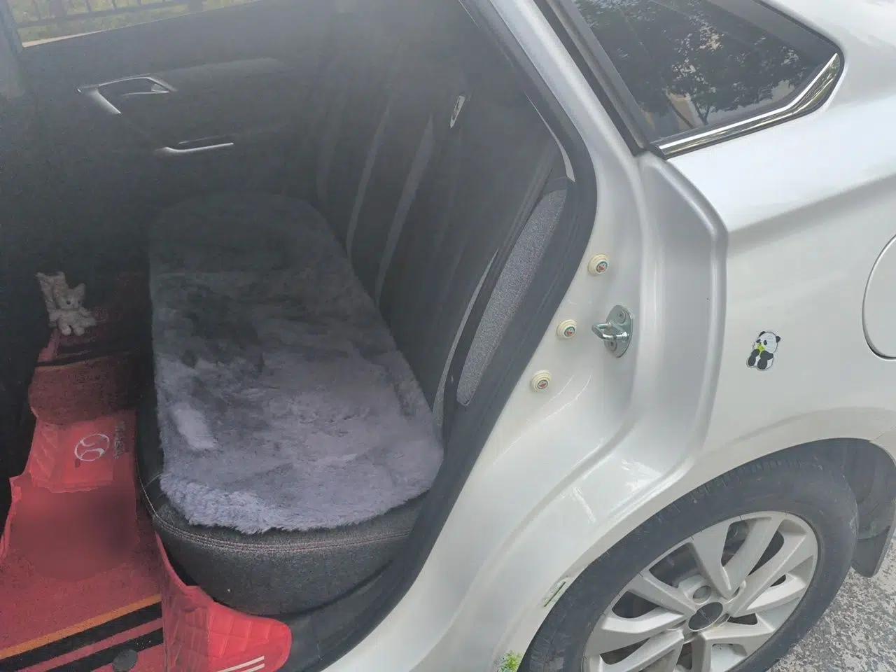 BAIC Beijing U5 2020 1.5L Manual Luxury Edition China V — миниатюра 17