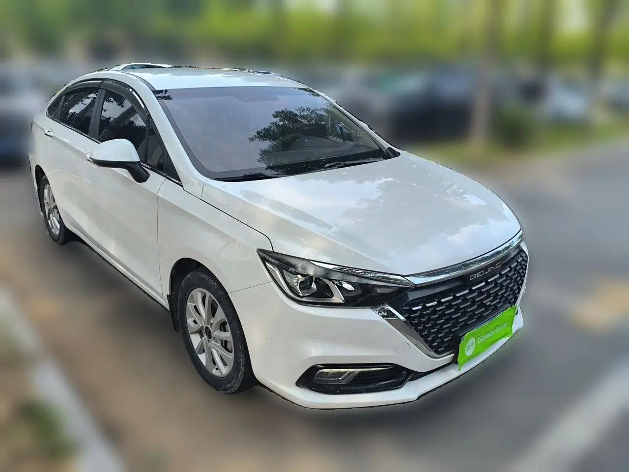 BAIC Beijing U5 2020 1.5L Manual Luxury Edition China V — миниатюра 3