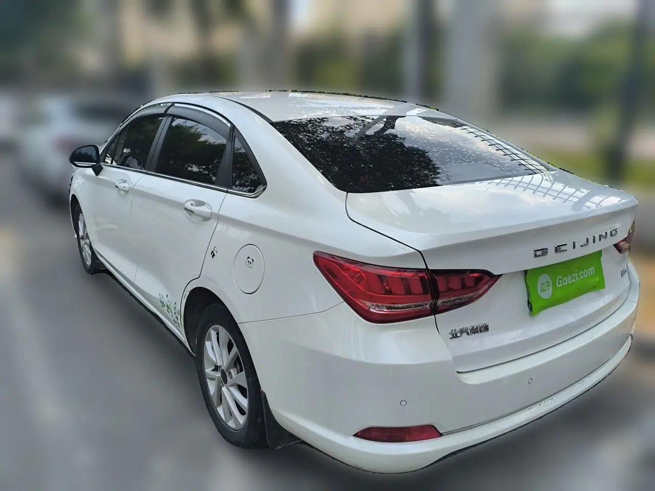 BAIC Beijing U5 2020 1.5L Manual Luxury Edition China V — миниатюра 4