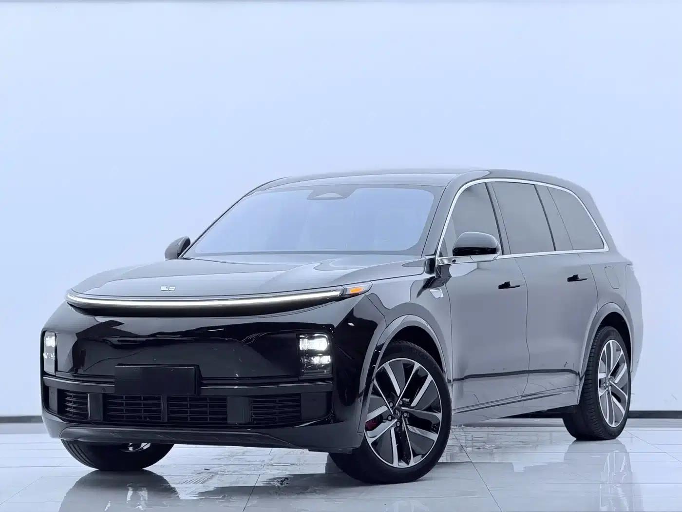 Li Auto L9 2023 Pro — миниатюра 1