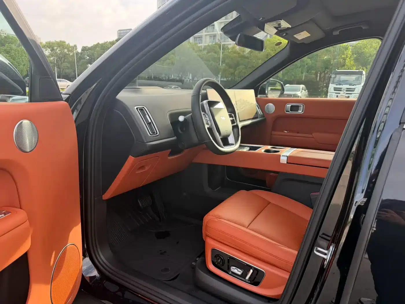 Li Auto L9 2022 Max — миниатюра 6