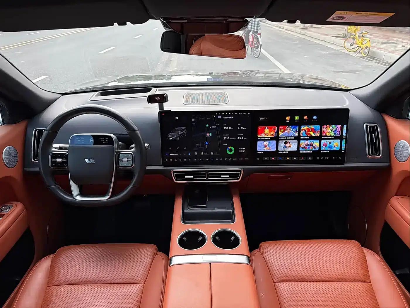 Li Auto L9 2022 Max — миниатюра 5