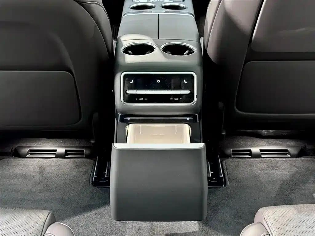 Li Auto L9 2022 Max — миниатюра 14