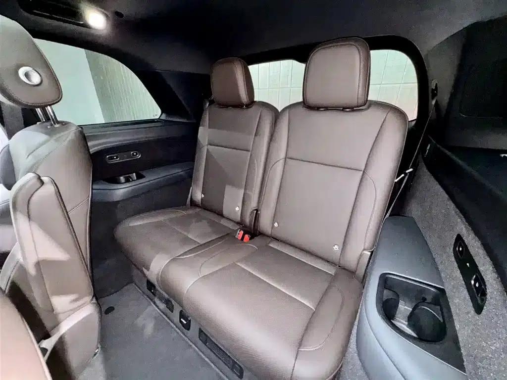 Li Auto L9 2022 Max — миниатюра 18