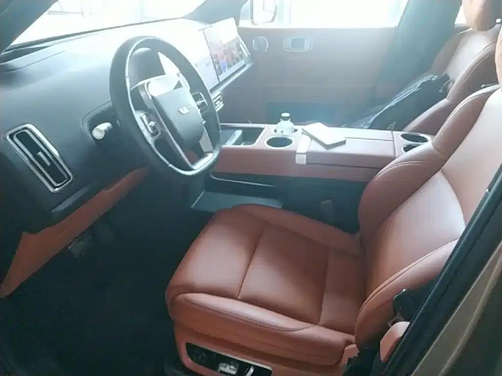 Li Auto L9 2022 Max — миниатюра 15