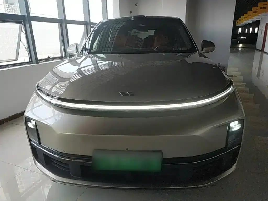 Li Auto L9 2022 Max — миниатюра 3