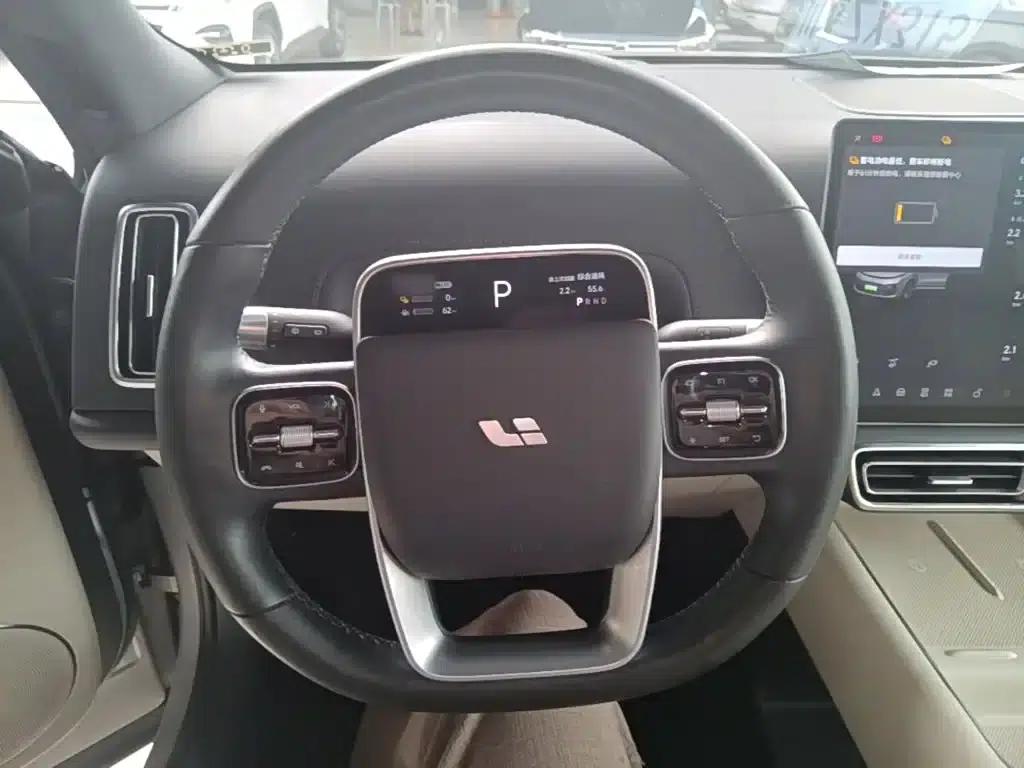 Li Auto L9 2022 Max — миниатюра 11