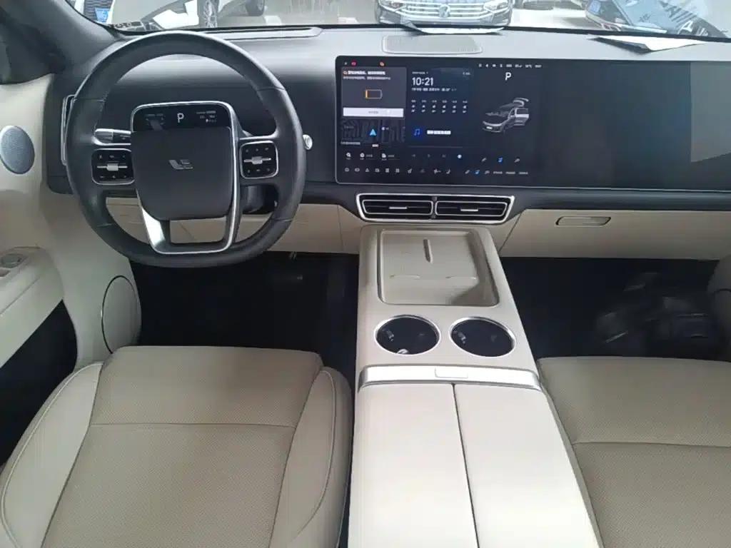 Li Auto L9 2022 Max — миниатюра 10