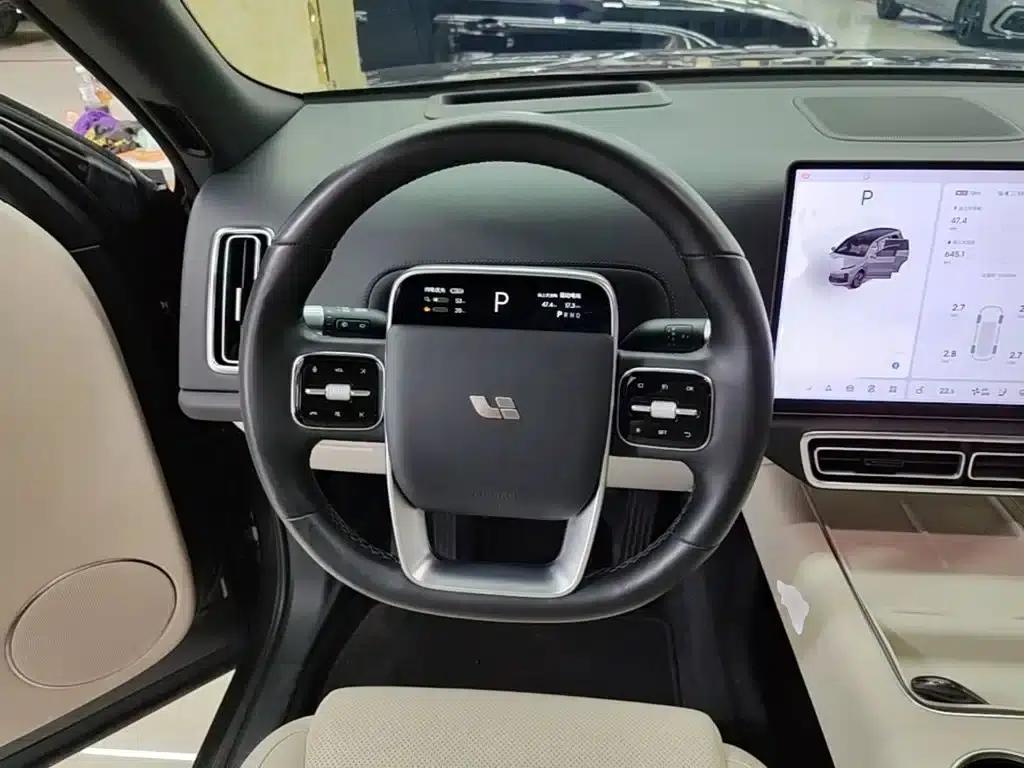 Li Auto L9 2022 Max — миниатюра 11