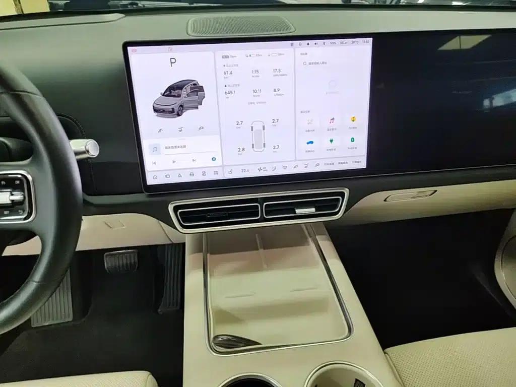 Li Auto L9 2022 Max — миниатюра 13