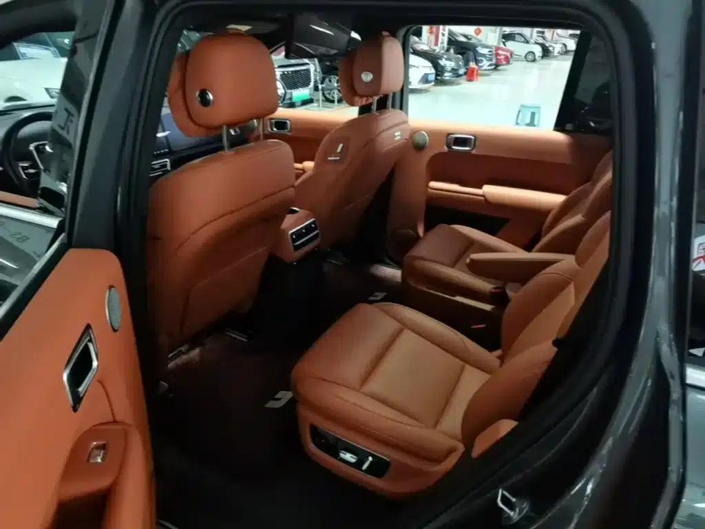 Li Auto L9 2022 Max — миниатюра 17