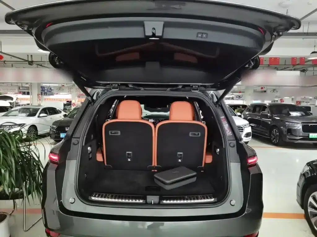 Li Auto L9 2022 Max — миниатюра 19
