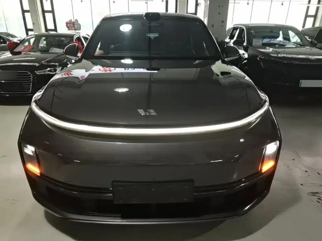 Li Auto L9 2022 Max — миниатюра 3