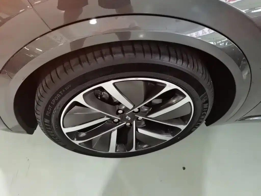 Li Auto L9 2022 Max — миниатюра 23