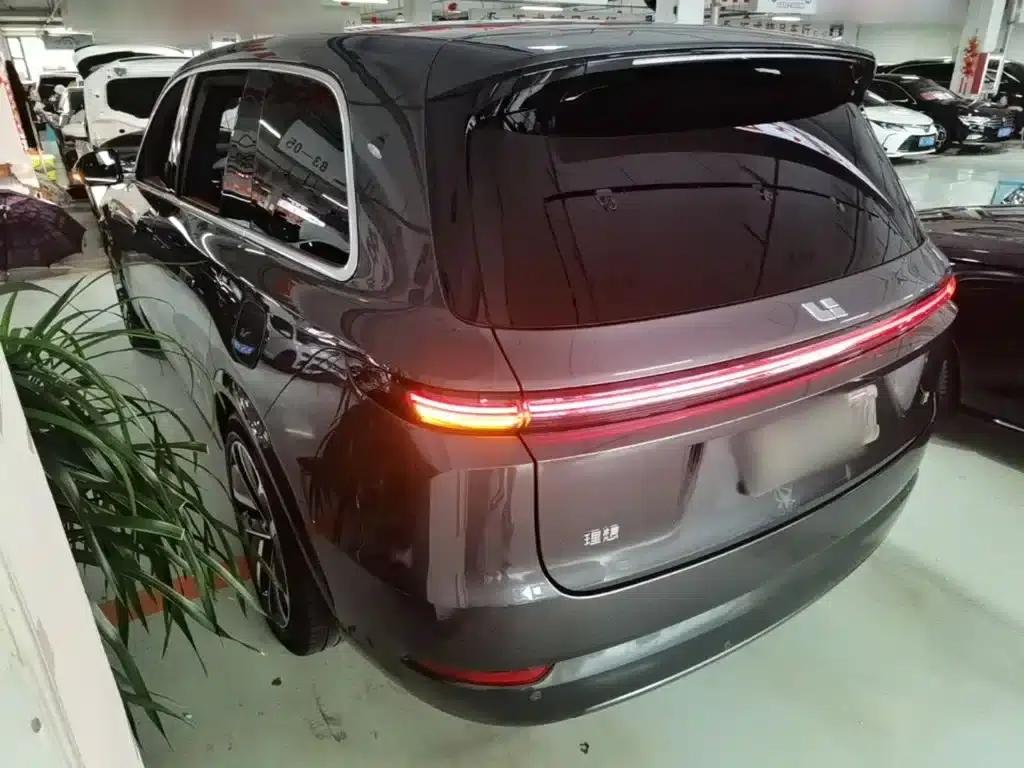 Li Auto L9 2022 Max — миниатюра 5