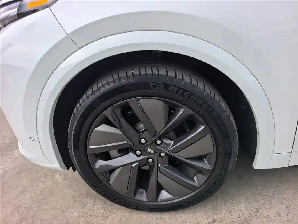 Li Auto L7 2024 MAX — миниатюра 8