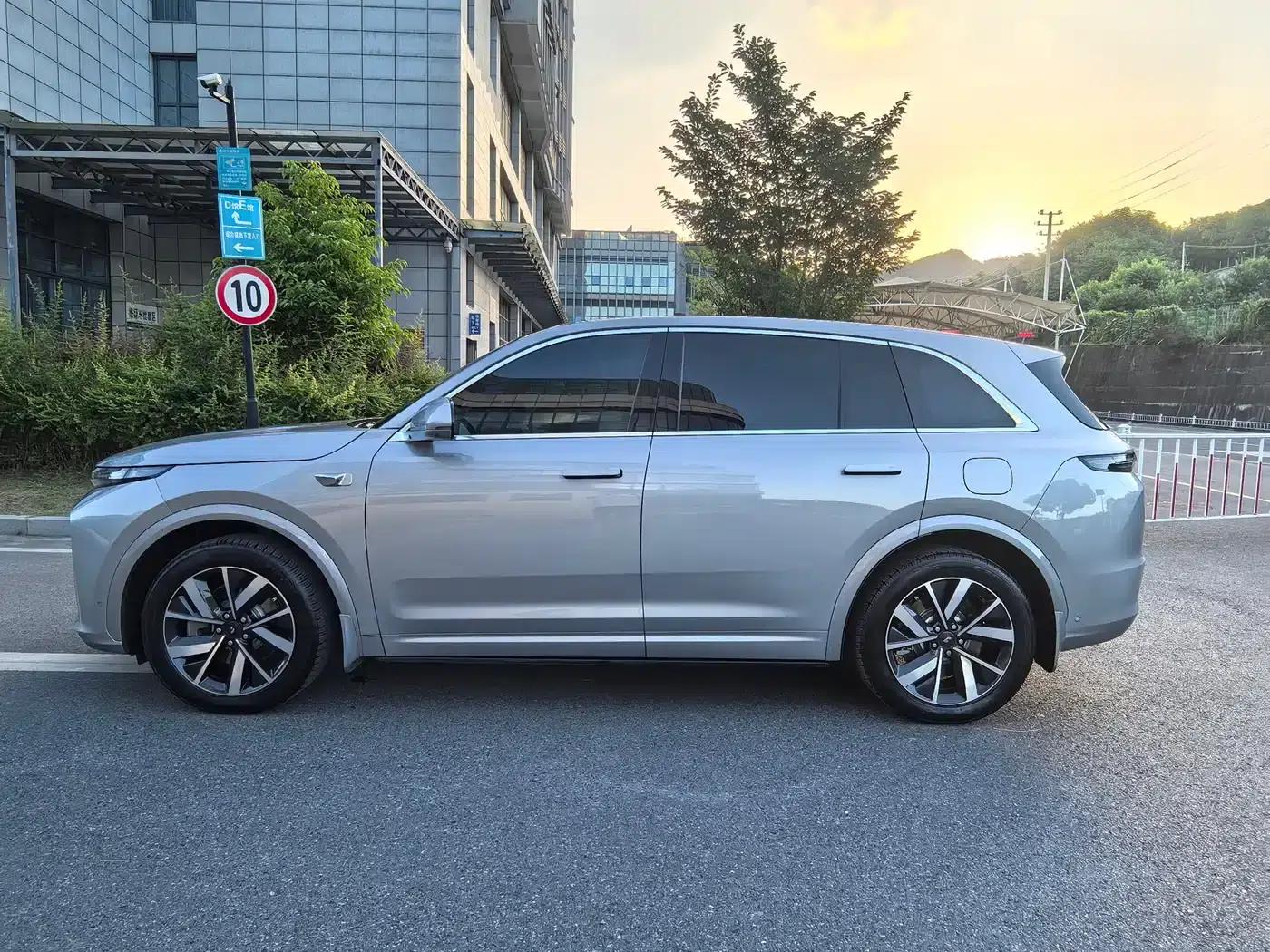 Li Auto L7 2023 Max — миниатюра 14