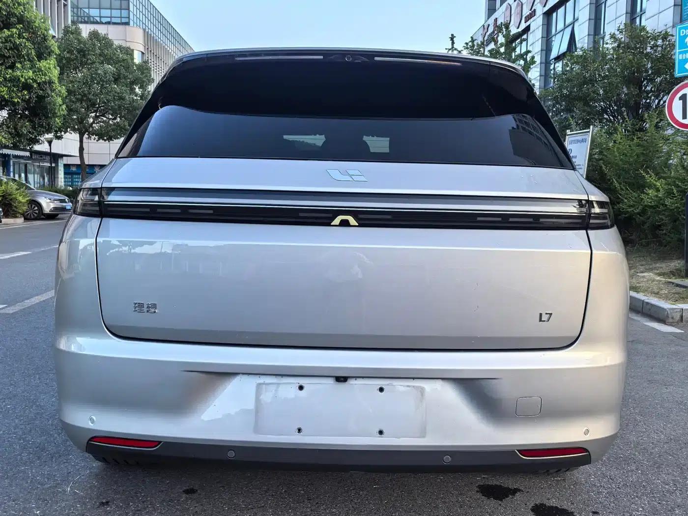 Li Auto L7 2023 Max — миниатюра 16