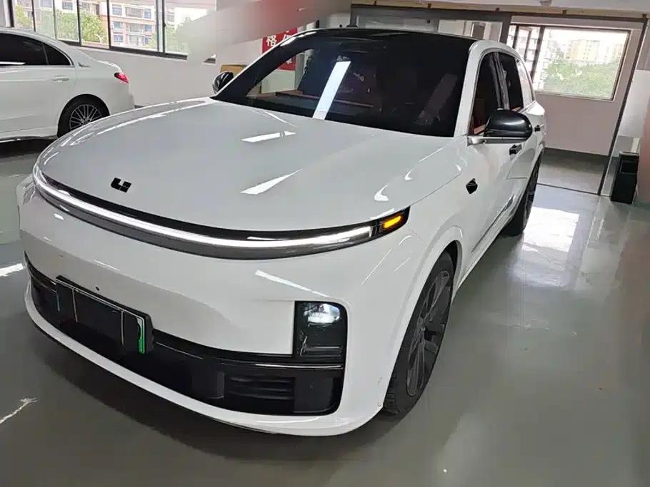 Li Auto L7 2023 Pro — миниатюра 1
