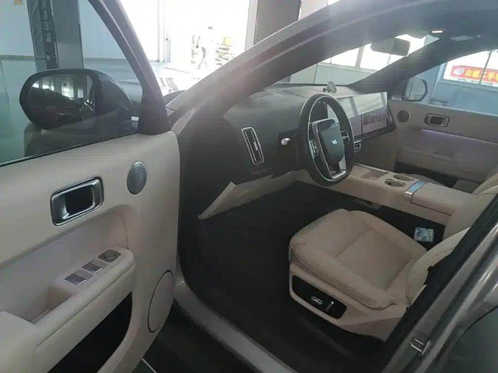 Li Auto L7 2024 Ultra — миниатюра 16