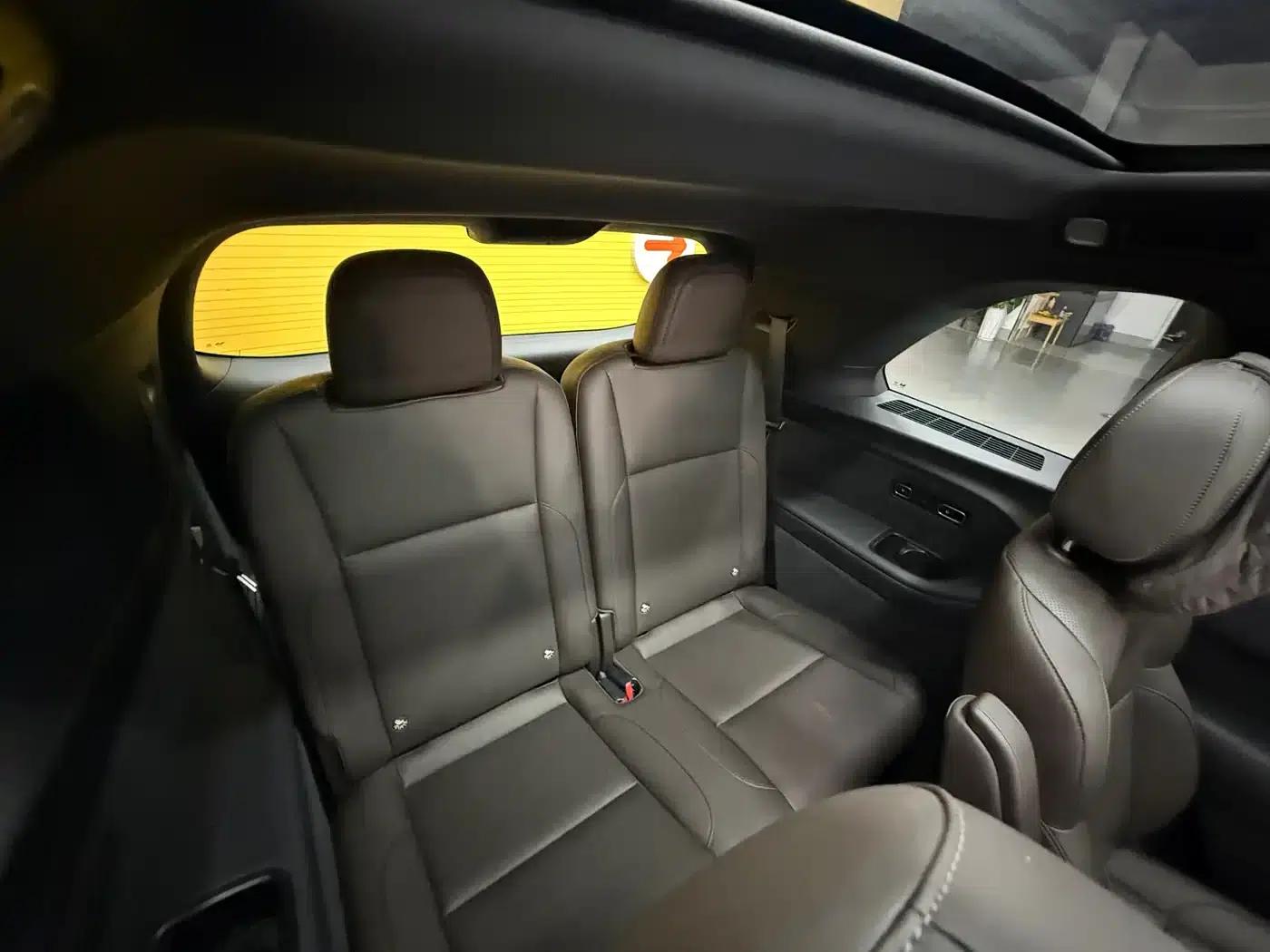 Li Auto L8 2023 Pro — миниатюра 12