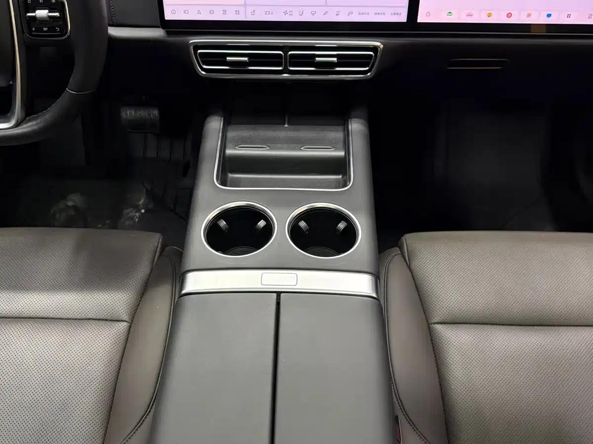 Li Auto L8 2023 Pro — миниатюра 13