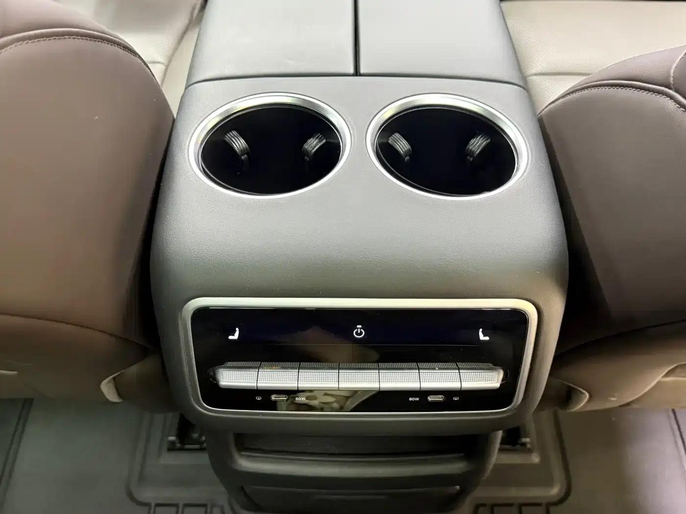 Li Auto L8 2023 Pro — миниатюра 15
