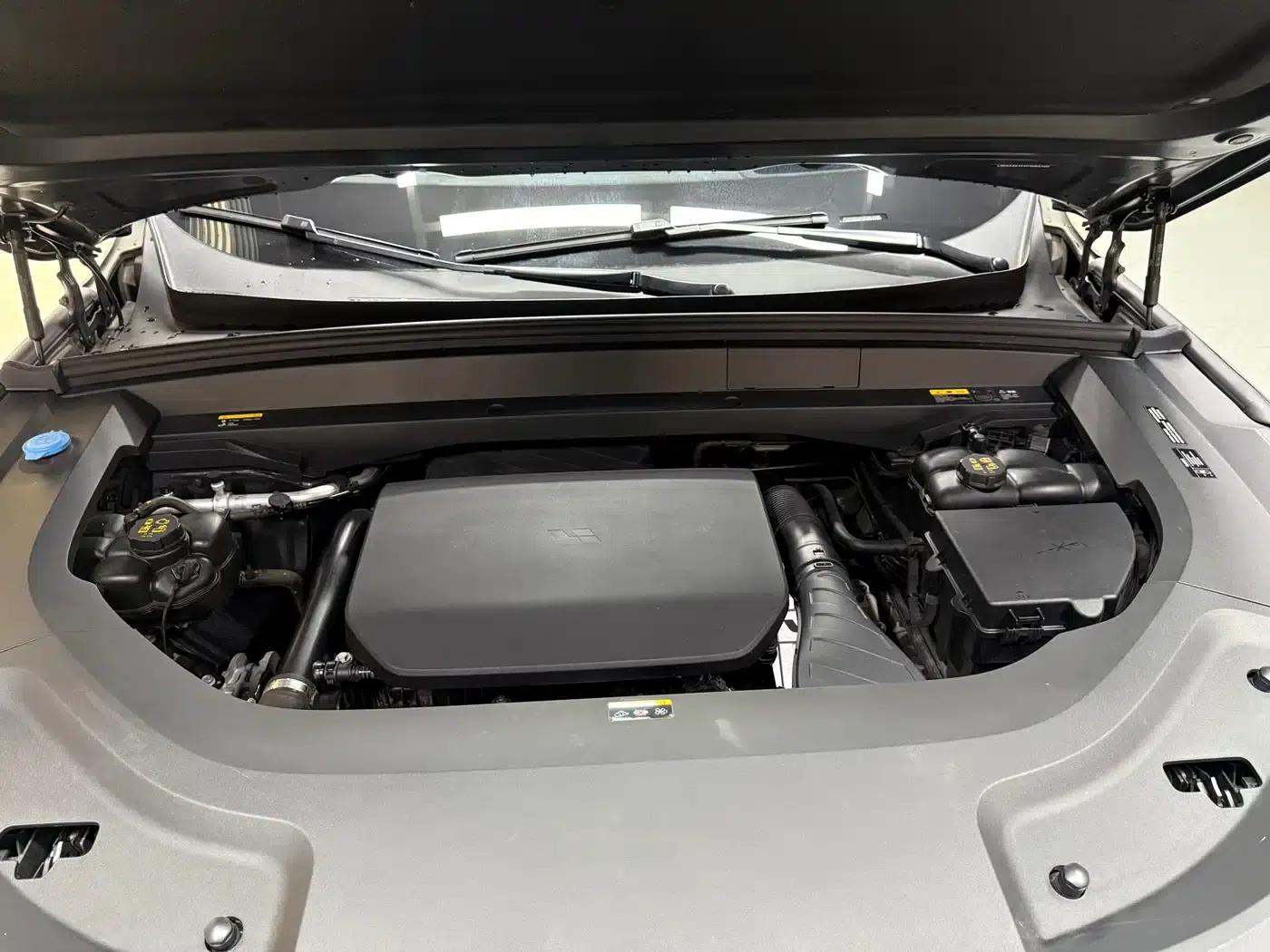 Li Auto L8 2023 Pro — миниатюра 25