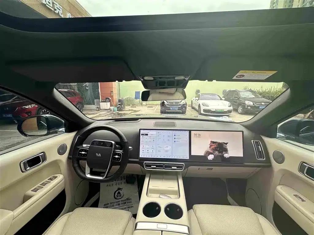 Li Auto L8 2023 Pro — миниатюра 12