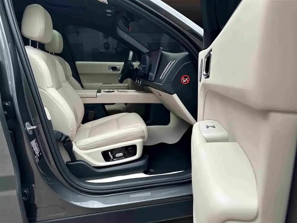 Li Auto L8 2023 Pro — миниатюра 9