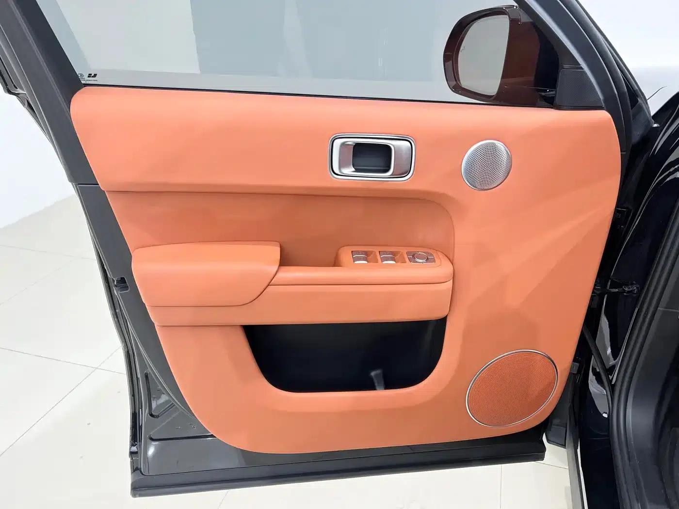 Li Auto L8 2023 Pro — миниатюра 17