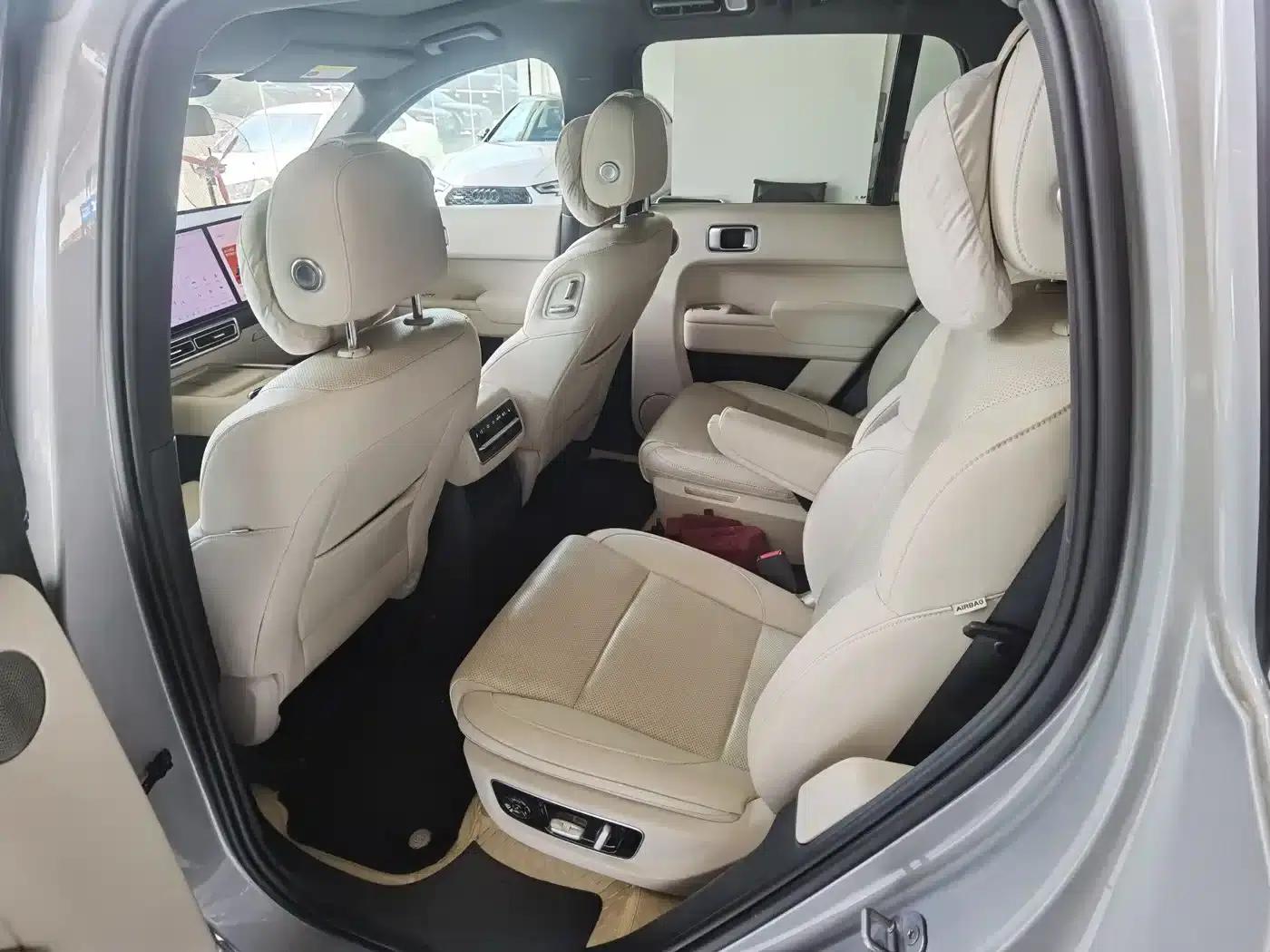 Li Auto L8 2023 Air — миниатюра 11