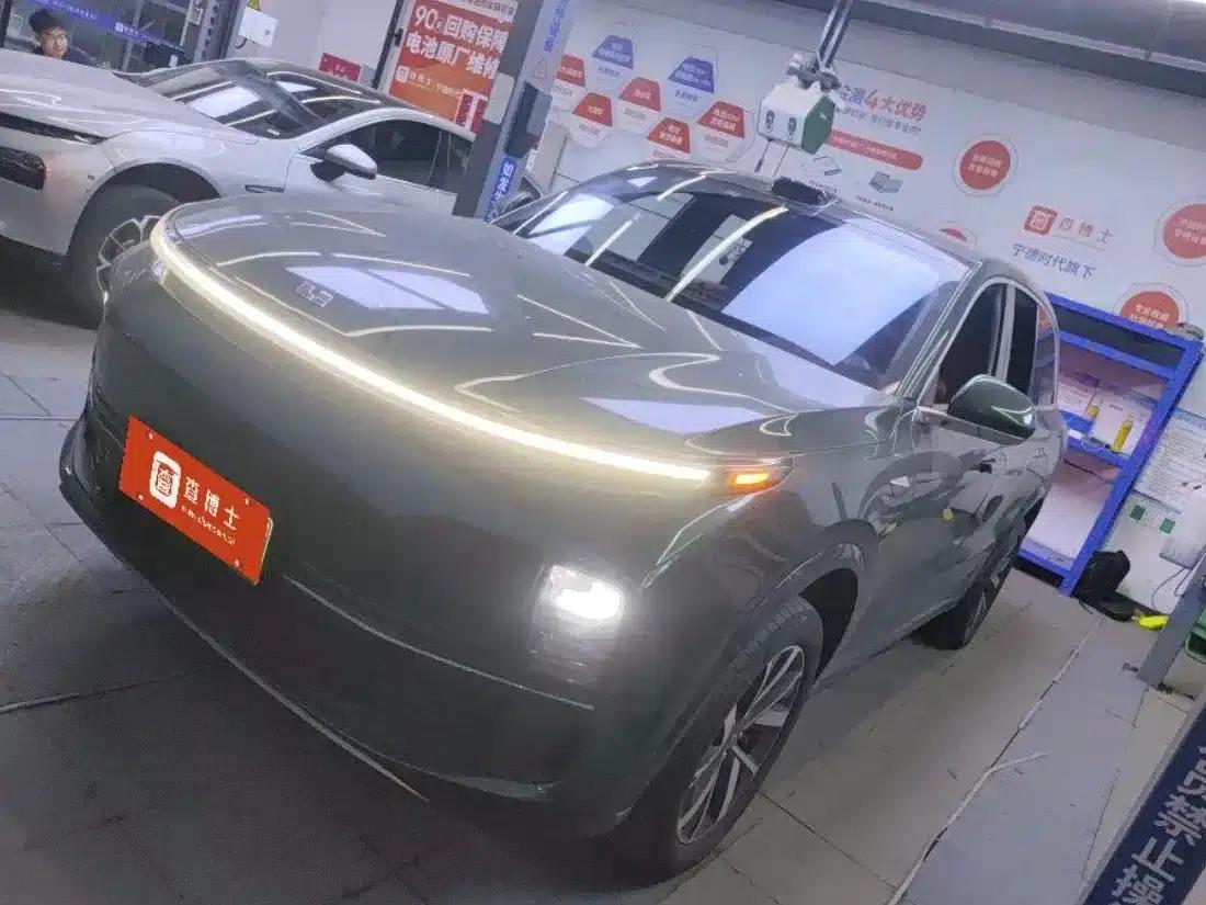 Li Auto L8 2023 Max — миниатюра 1