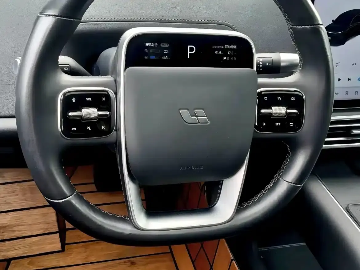 Li Auto L8 2023 Air — миниатюра 5