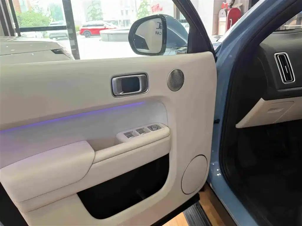 Li Auto L8 2024 Pro — миниатюра 5