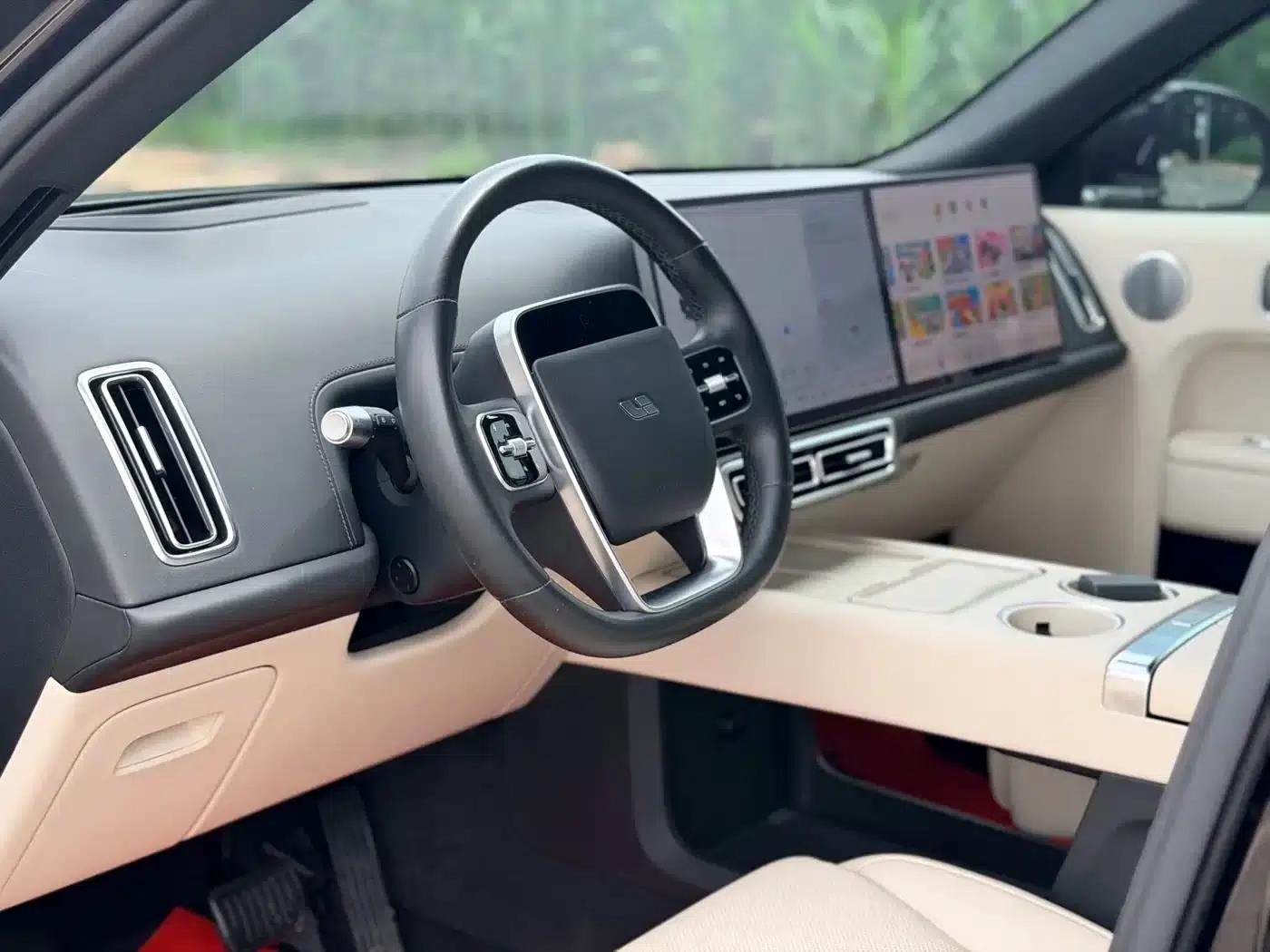 Li Auto L8 2023 Max — миниатюра 4