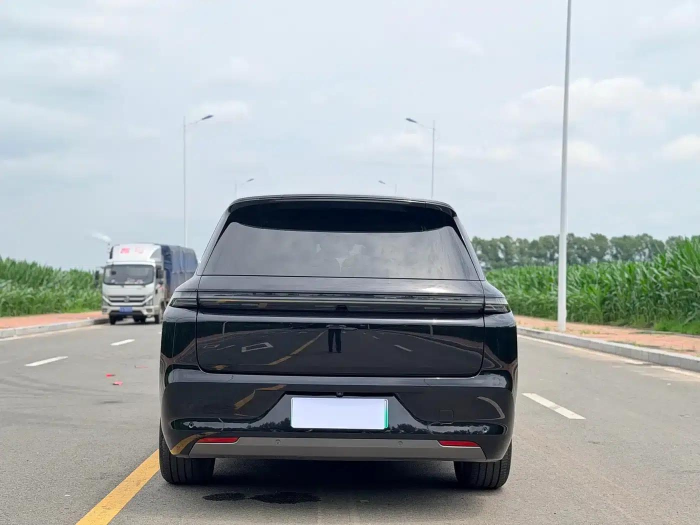 Li Auto L8 2023 Max — миниатюра 10