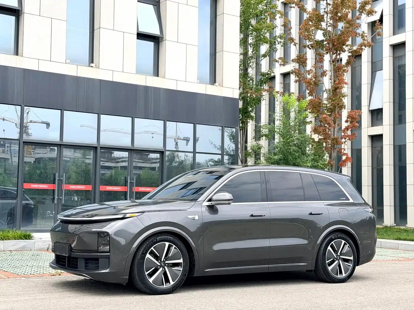 Li Auto L8 2024 Pro — миниатюра 1