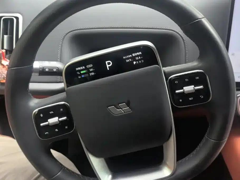 Li Auto L8 2023 Pro — миниатюра 15
