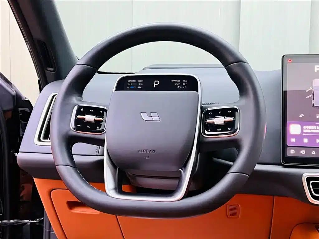 Li Auto L8 2024 Pro — миниатюра 10