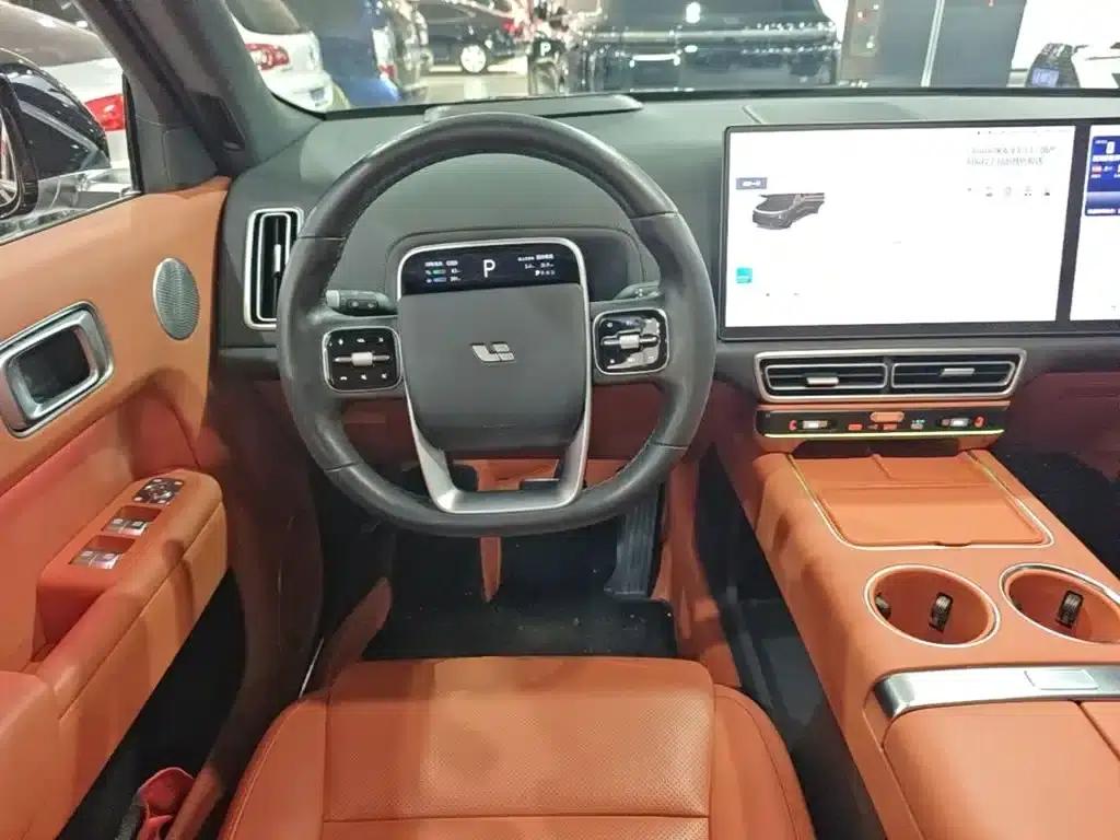Li Auto L8 2024 Max — миниатюра 11