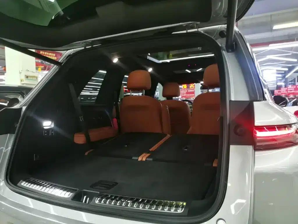 Li Auto L8 2023 Pro — миниатюра 19
