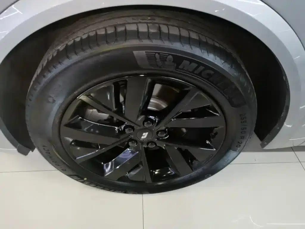 Li Auto L8 2023 Pro — миниатюра 23
