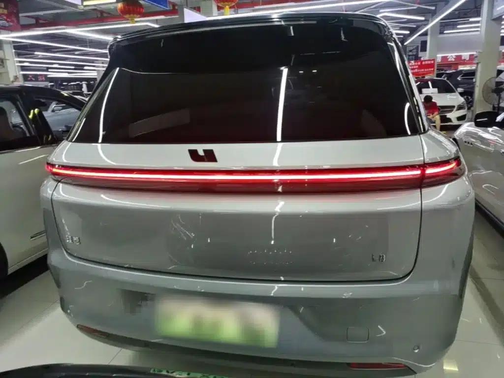 Li Auto L8 2023 Pro — миниатюра 6