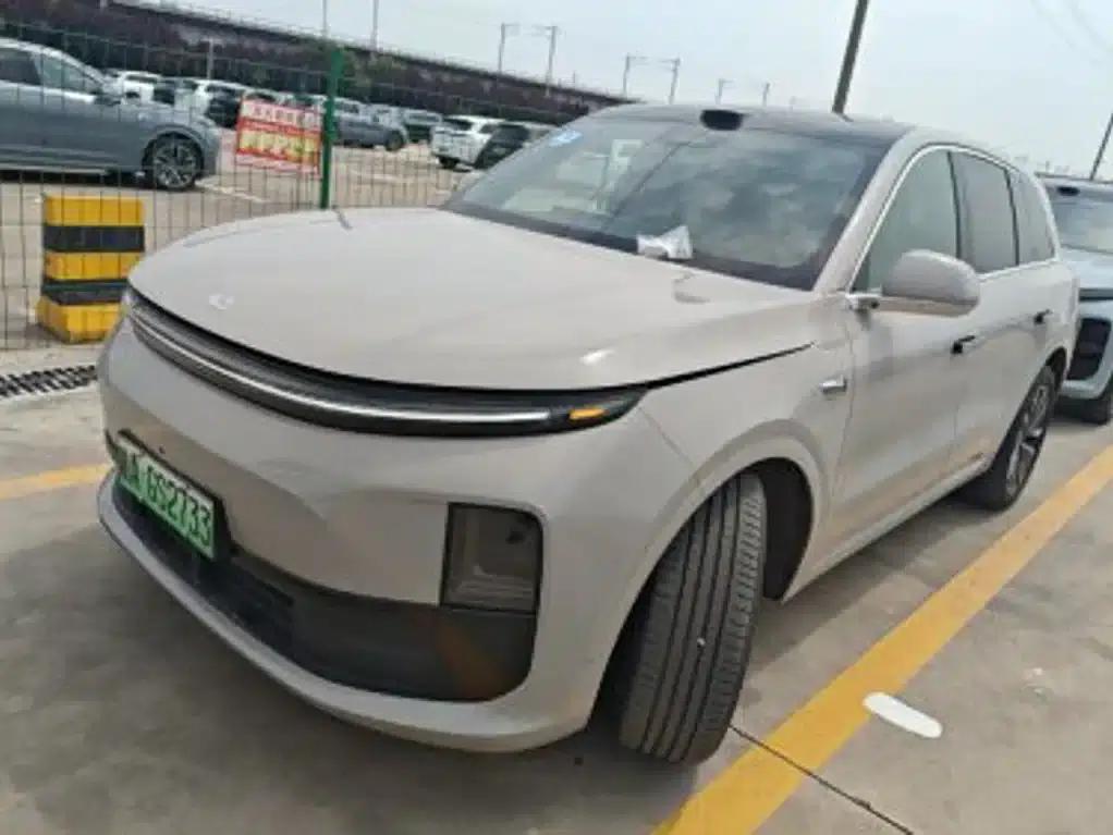 Li Auto L6 2025 Max Intelligent Renewal Edition — миниатюра 1