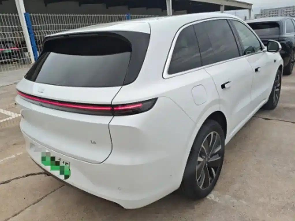 Li Auto L6 2025 Max Intelligent Renewal Edition — миниатюра 4